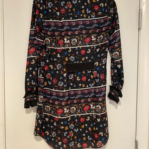 Cute Floral Dress By Devlin - Picture 2 of 2